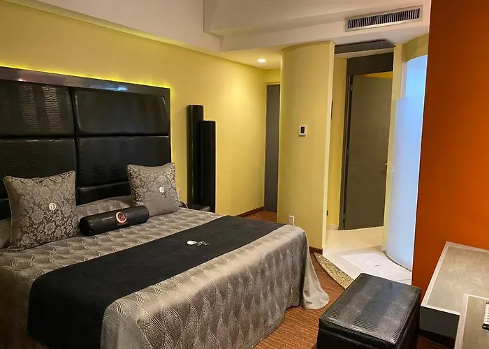 Lua Hotel